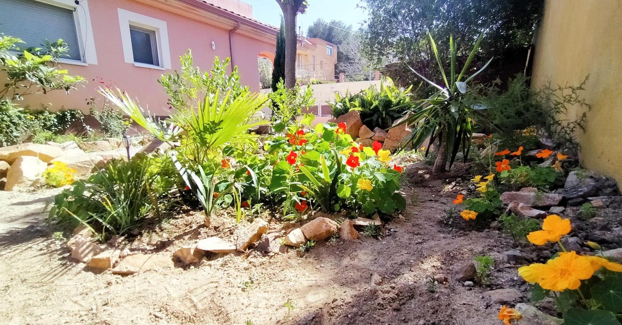 Villa Du Lac Speciale Pour Famille Avec Enfant Riudecanyes Eksteriør billede